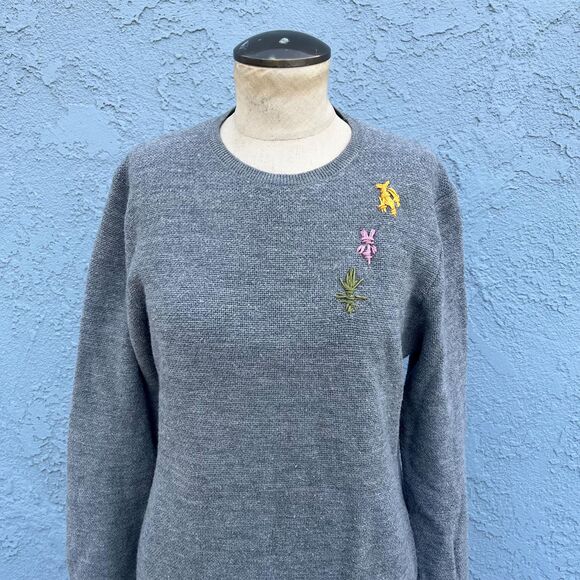Hand Embroidered Sweater Upcycled One of a kind unisex Medium or large - Picture 2 of 7